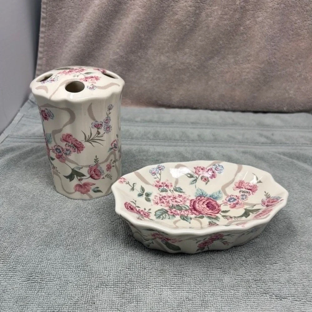 Vtg Floral Ceramic Bathroom Set Soap Dish Toothbrush Holder Japan Pink Rose